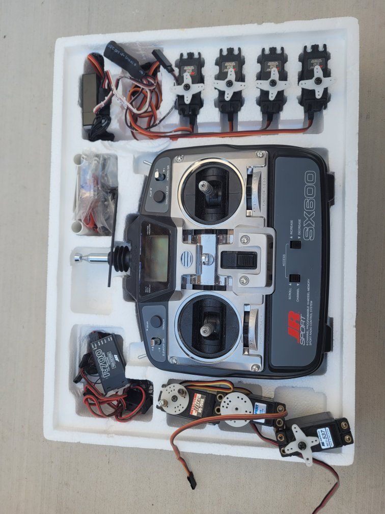 JR Sport SX600 6-Channel FM Remote Control System w/ Servos & Receiver for RC Airplanes