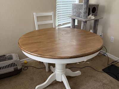 Round Dining Table + 3 Chairs