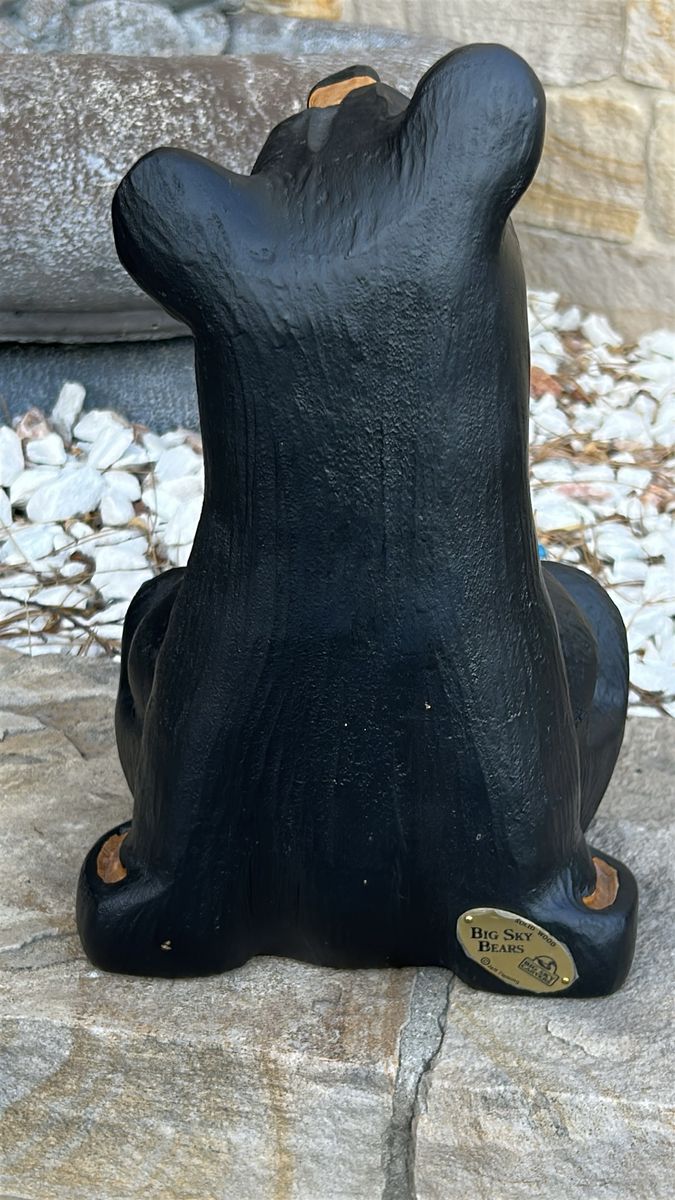 Main image 7