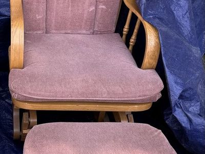Wood Glider Rocker & Ottoman Set - Pink Cushions