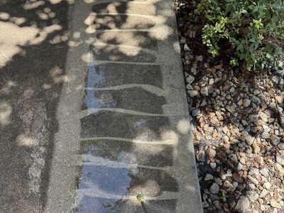Bonham Pressure Washing Services - Driveways, Sidewalks, & Trash Cans