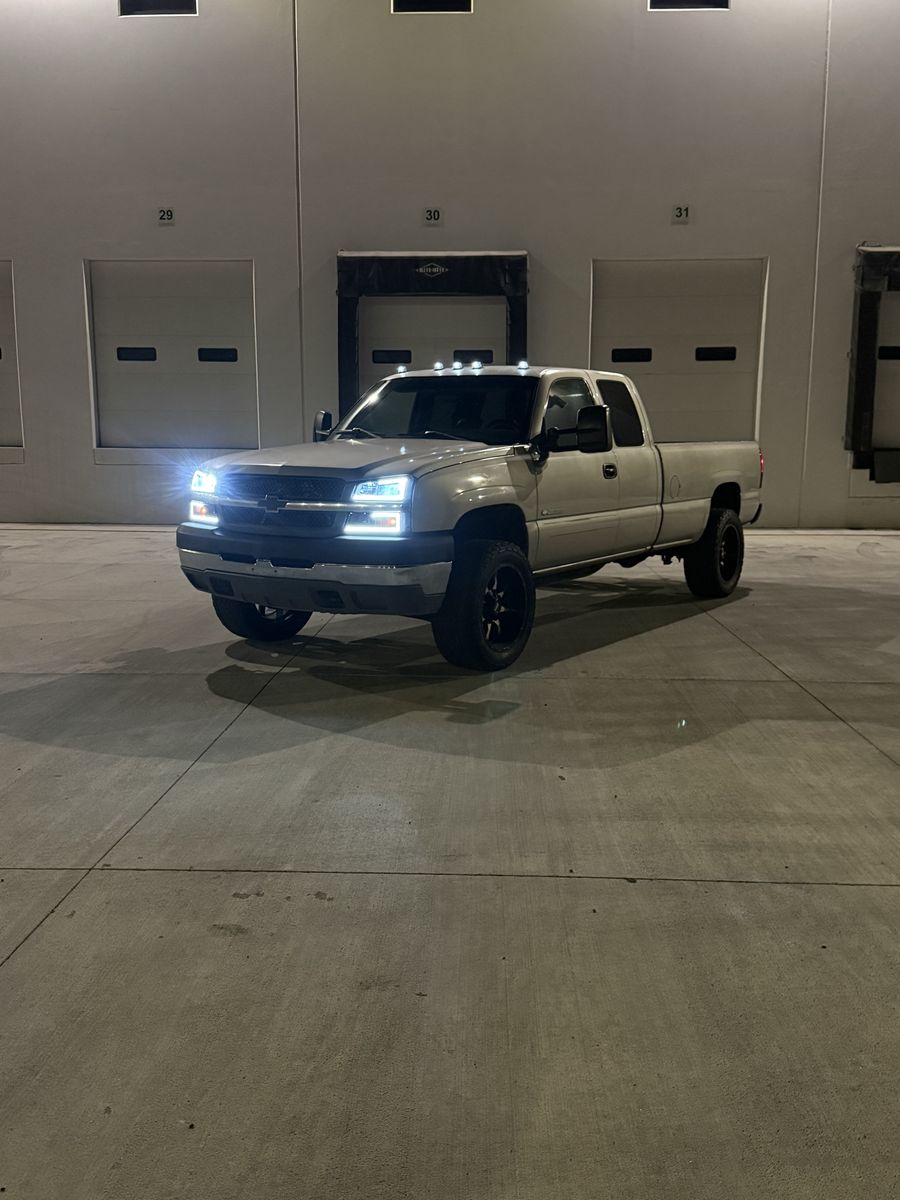 2004 Chevrolet Silverado 2500 
