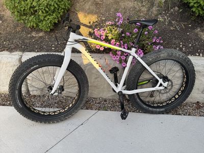 Specialized Fatboy Fat Tire Bike - Size Large (L/19)