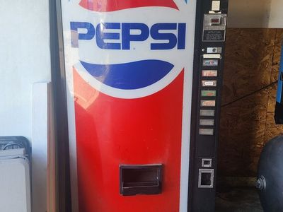 Pepsi Vending Machine