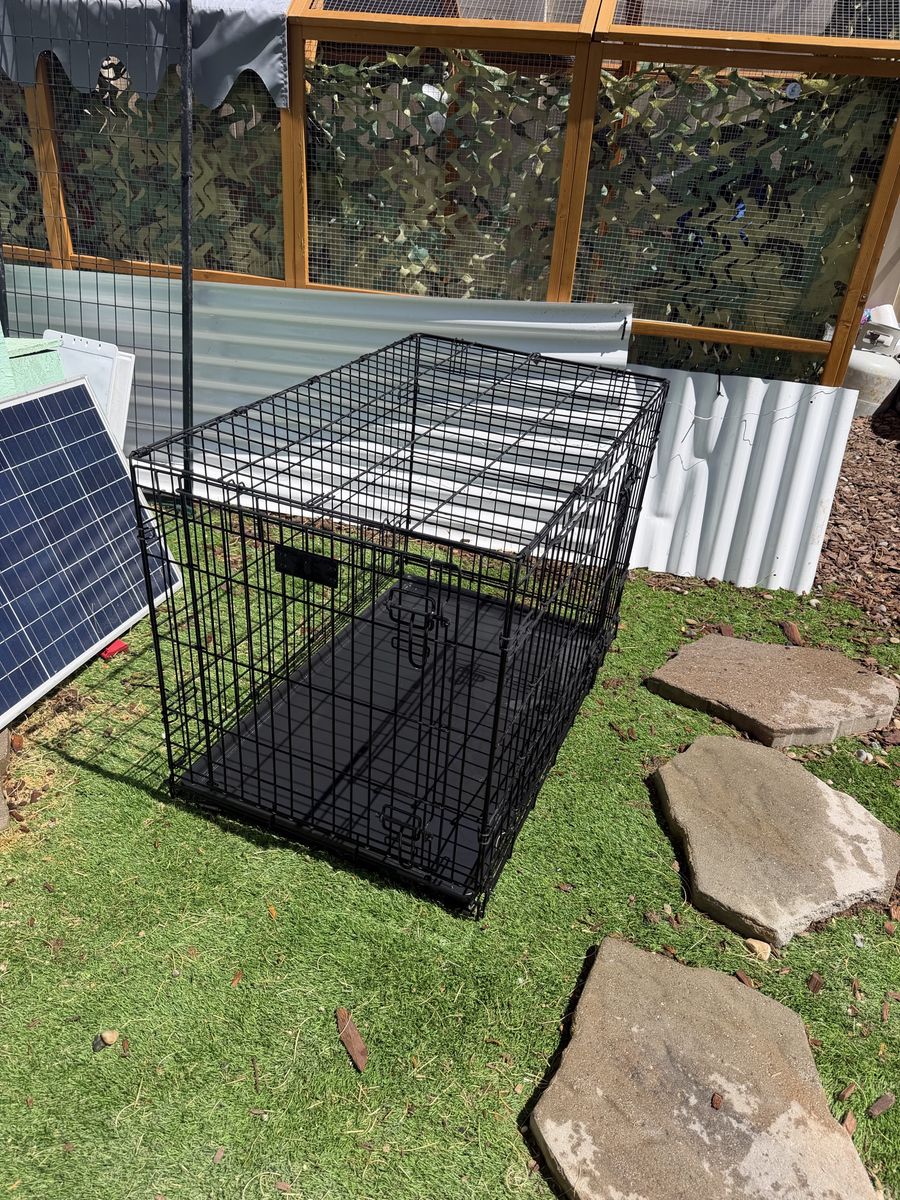 Dog crate - Large - 37x24x24