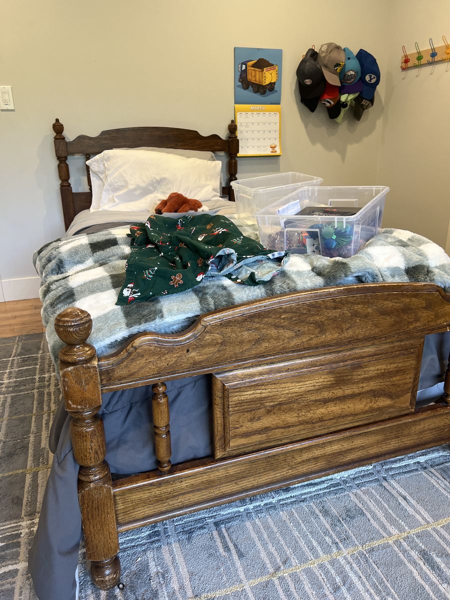 Twin bed old wooden frame with slats NO MATTRESS!!