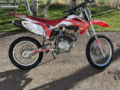 Honda crf 150f