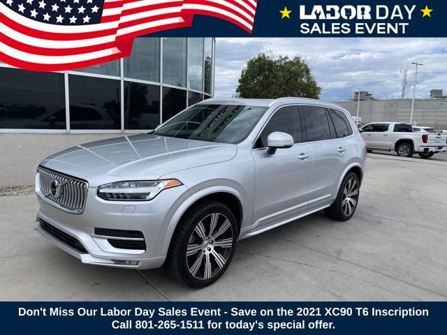 2021 Volvo XC90 T6 Inscription 6-Passenger
