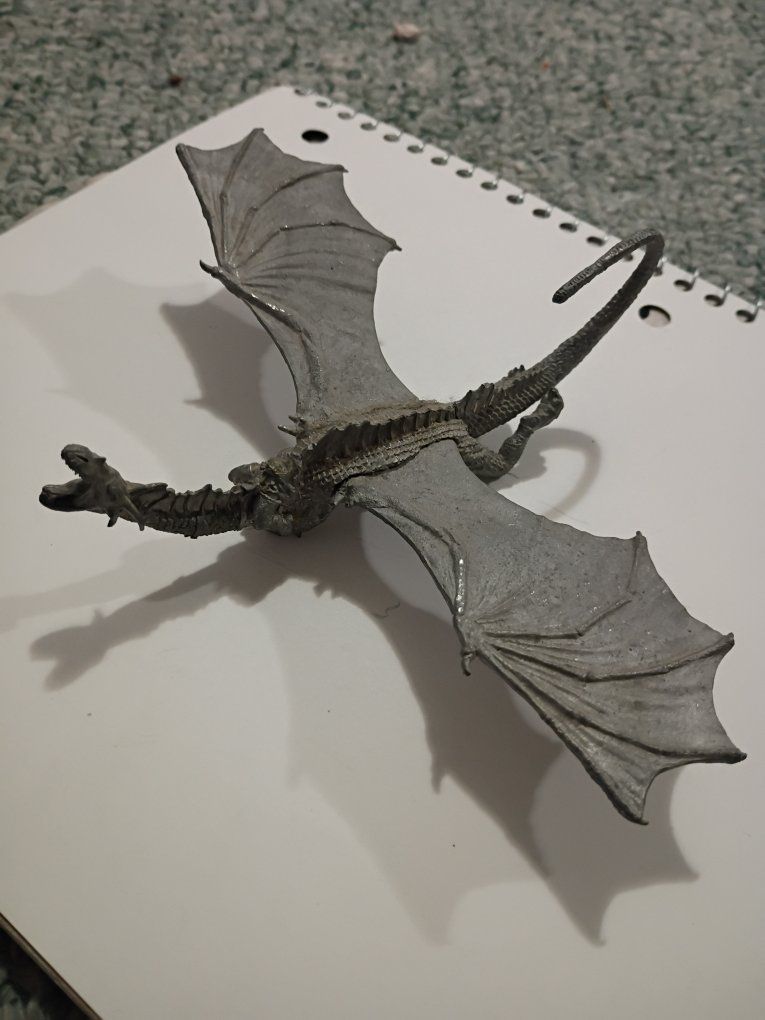 Vintage Metal Dragon & Gryphon Miniatures - Fantasy Gaming Figurines