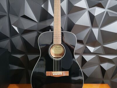 FENDER CC-6OS CONCERT COUSTIC GUITAR PACK- BLACK