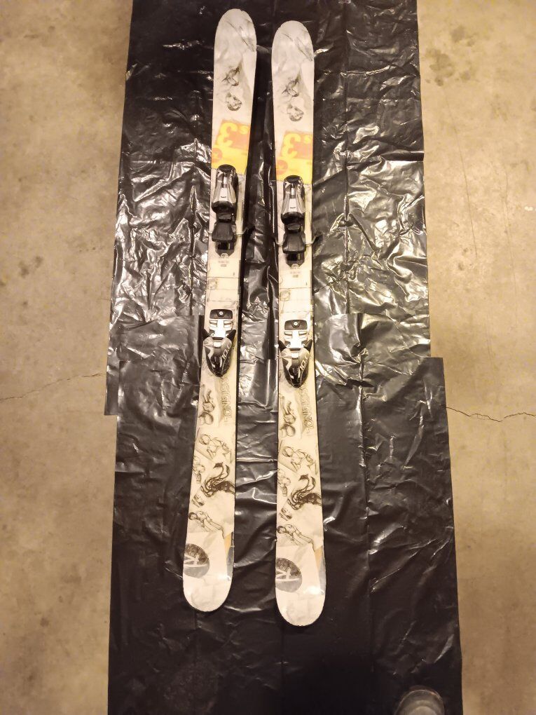 Rossignol Park 150 ski