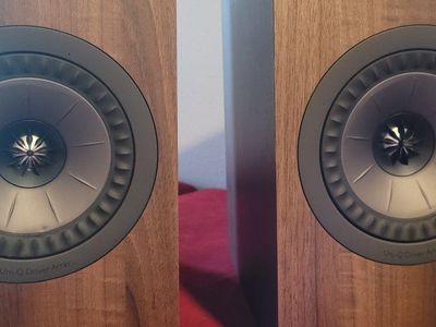 KEF 350Q Bookshelve speakers
