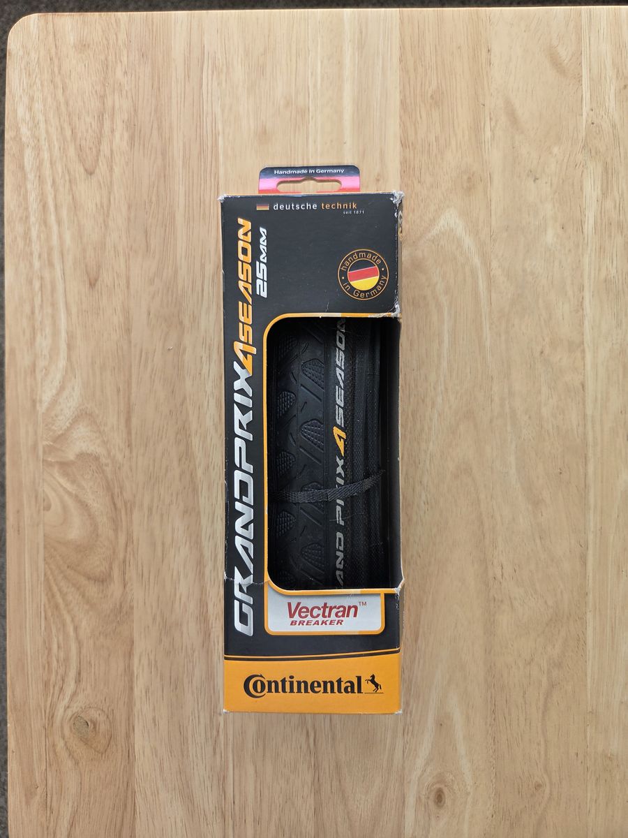 Continental Grand Prix 4 Season, Black 700x25c Folding Bicycle Tire, 25mm, NEW