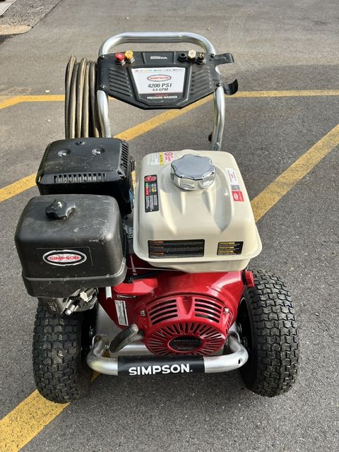 Honda Pressure Washer W/ Cat Pump (4200 PSI & 4 Gal Per Min.) 