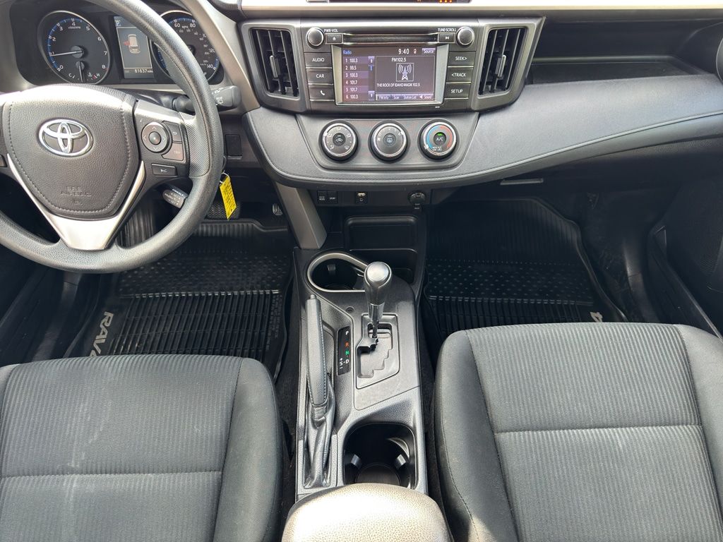 Main image 11