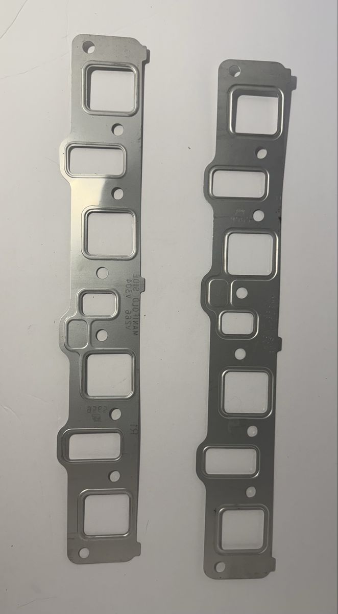 New Fel-Pro MS 9565 Intake Manifold Gasket Set - International Scout II / Travelall V8