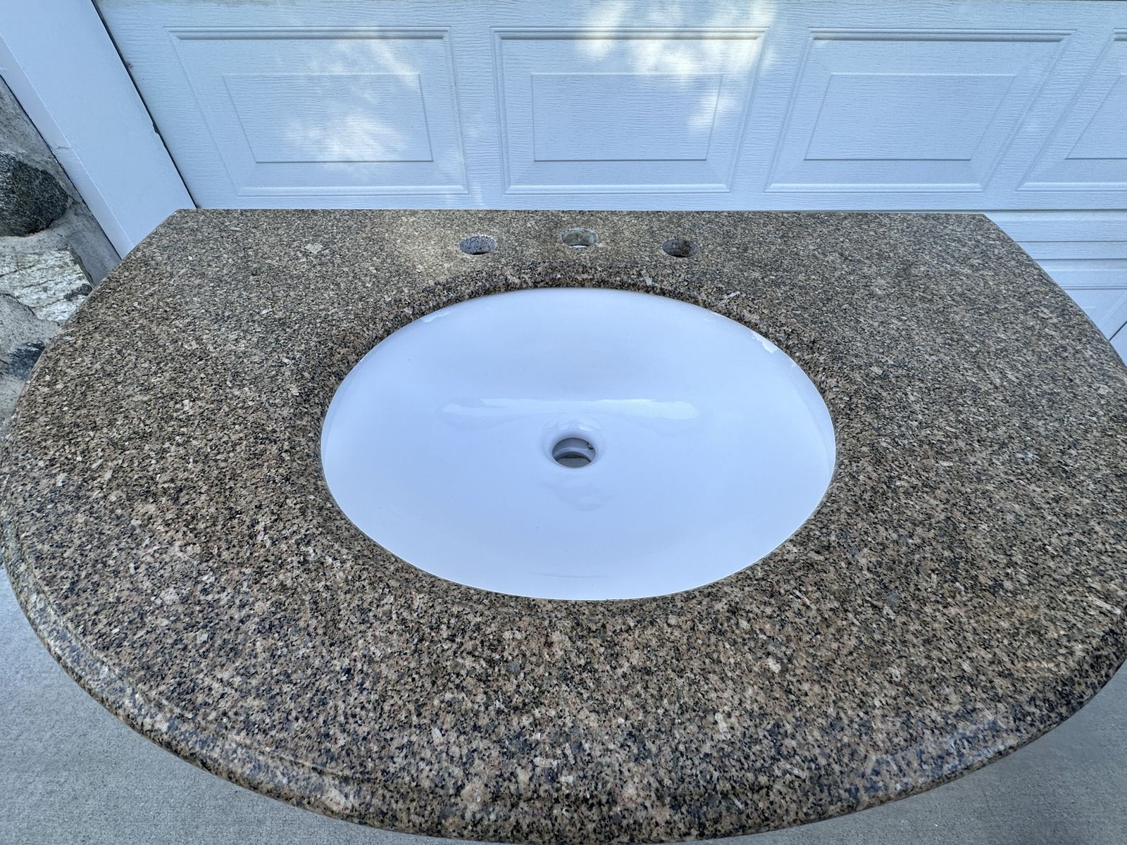 Main image 7