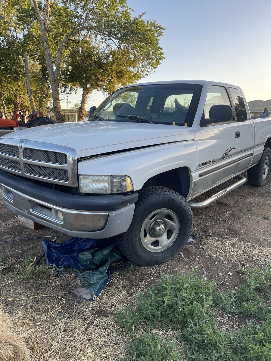 2000 Dodge Ram 1500 SLT