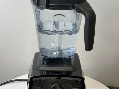Vitamix Blender - Model VM0197 - Reconditioned