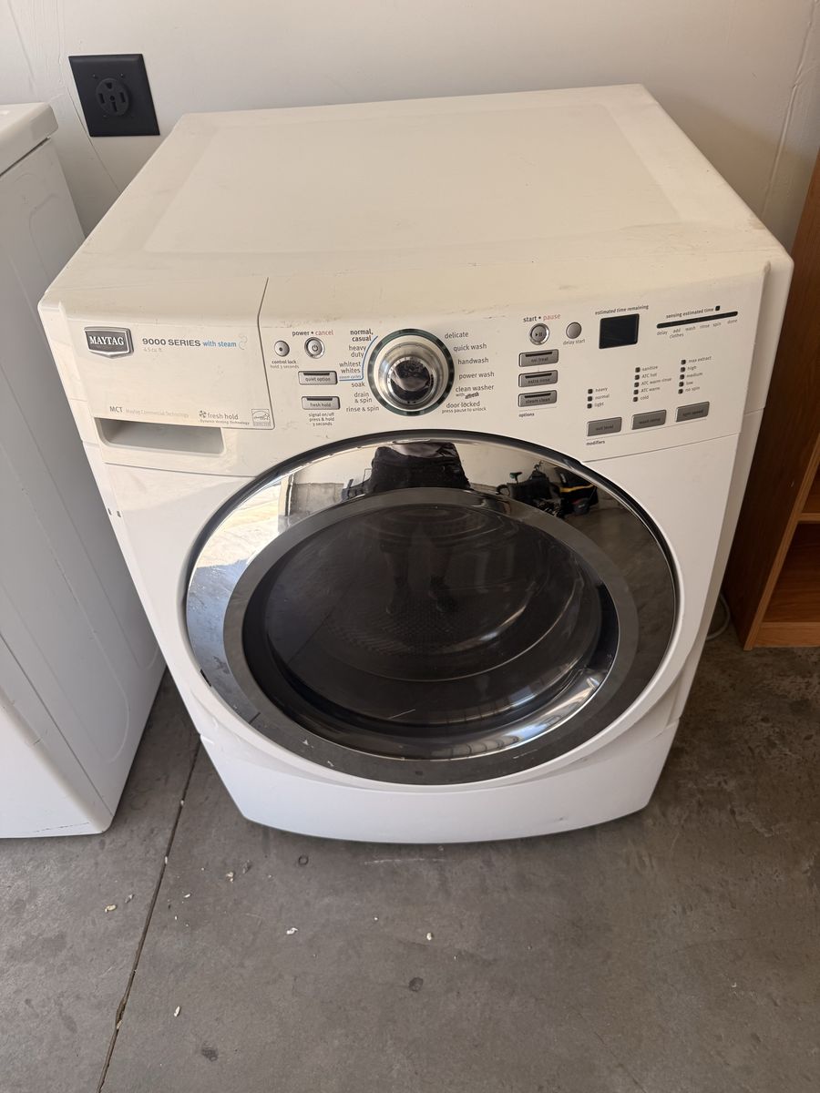 Maytag 9000 Series Front Load Washing Machine with Steam - White