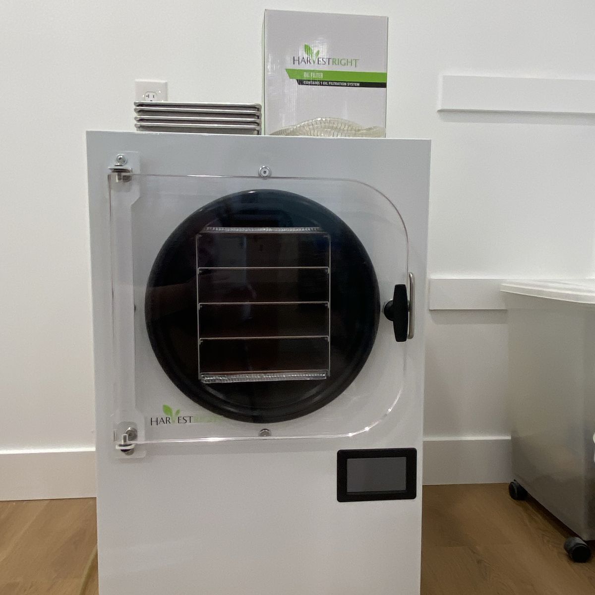 Harvest Right Medium Freeze Dryer