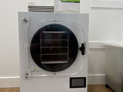 Harvest Right Medium Freeze Dryer