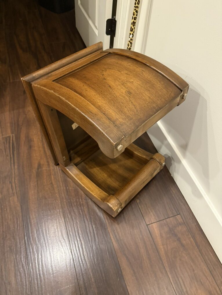 Main image 2