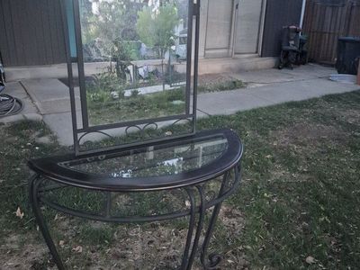consola table and matching mirror set