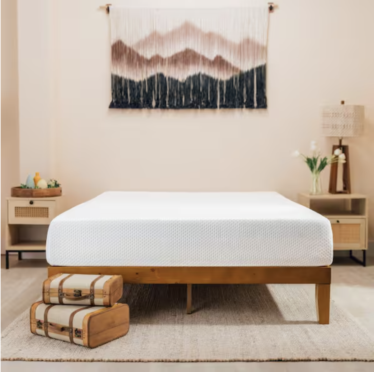 New - 10 in Queen Medium Green Tea Mattress