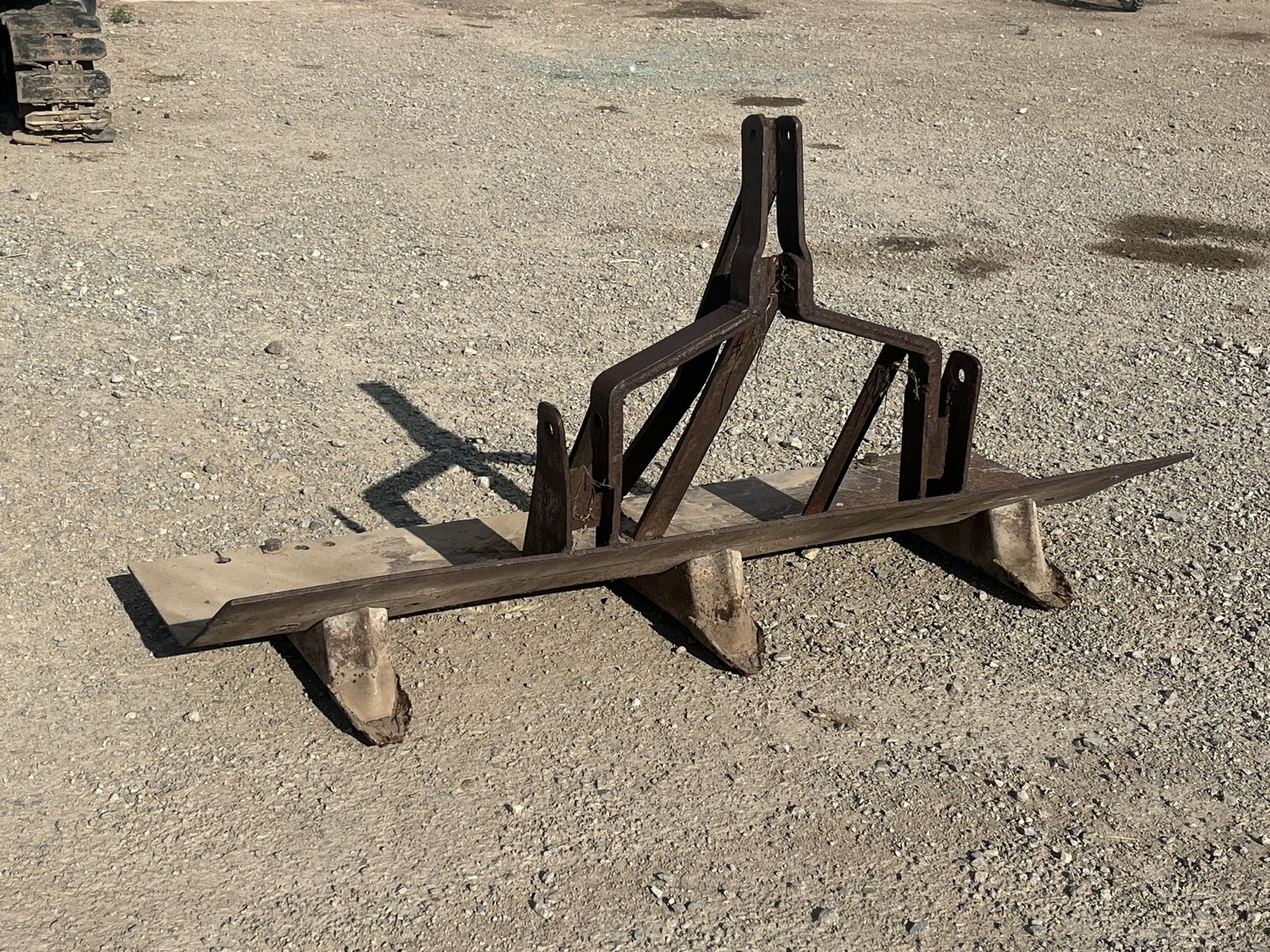 Main image 5
