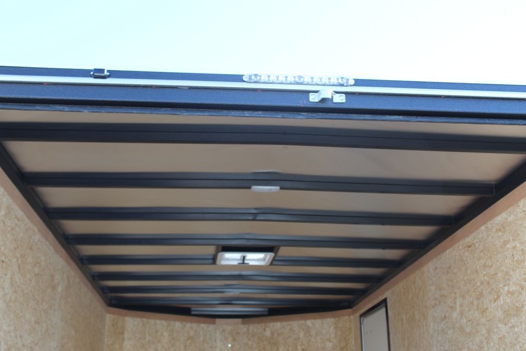 Main image 6
