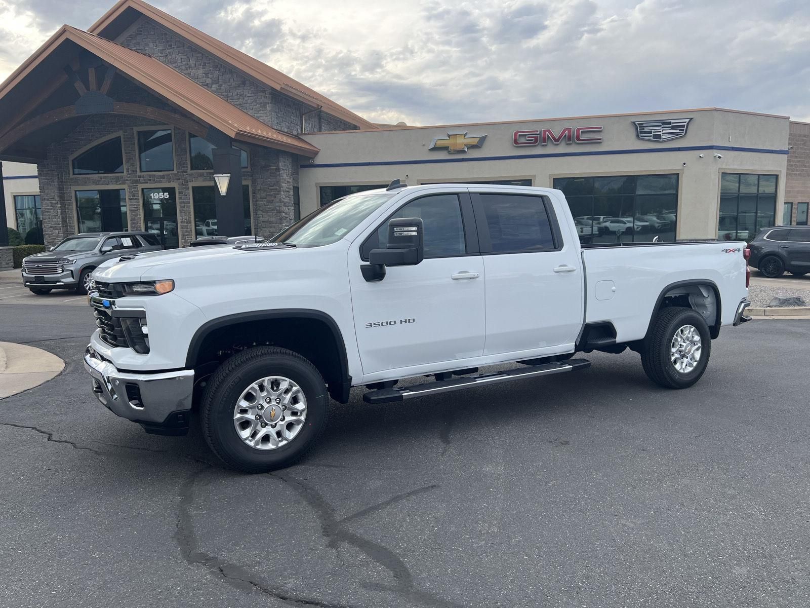 2026 Chevrolet Silverado 3500 LT