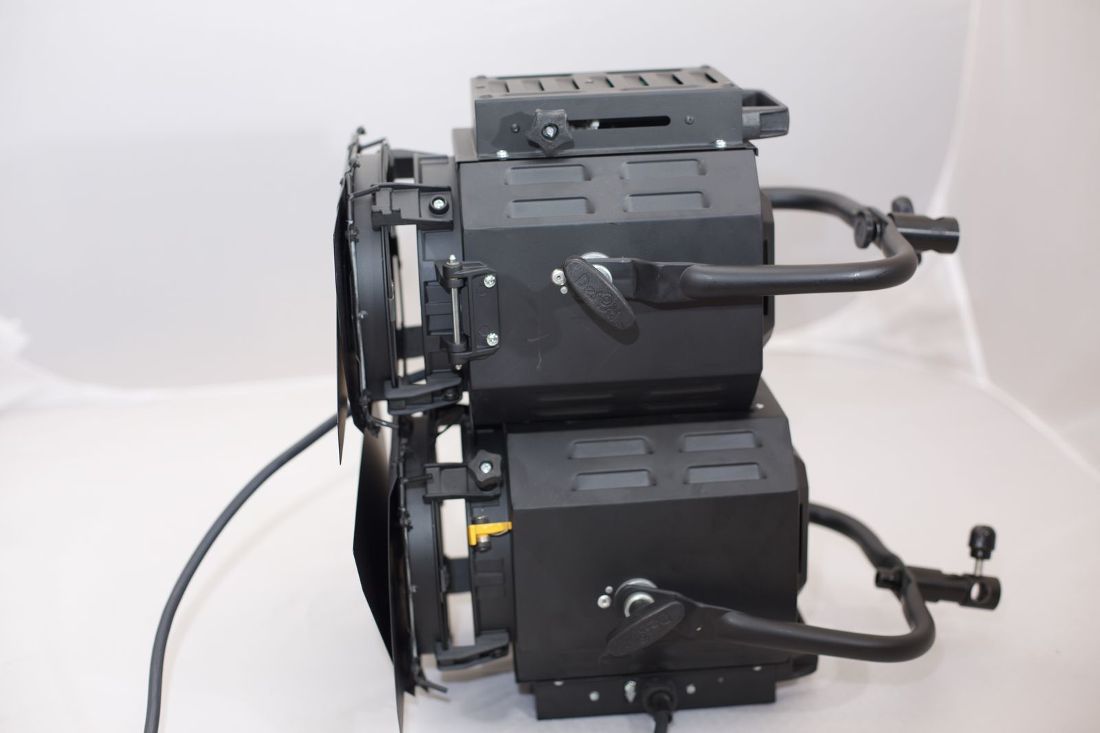 Main image 5