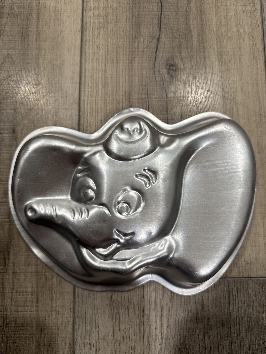 Dumbo cake pan, and package of cake stencils