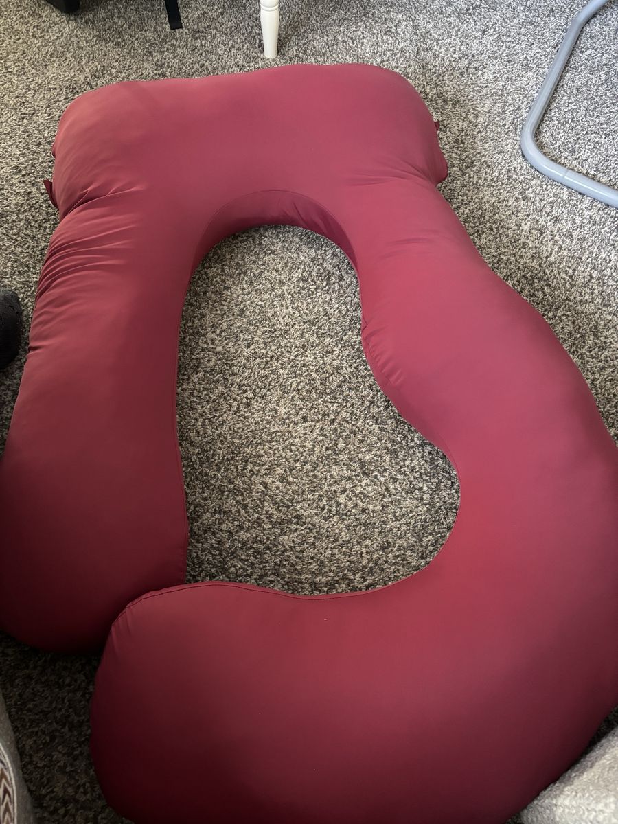 Pregnancy pillow
