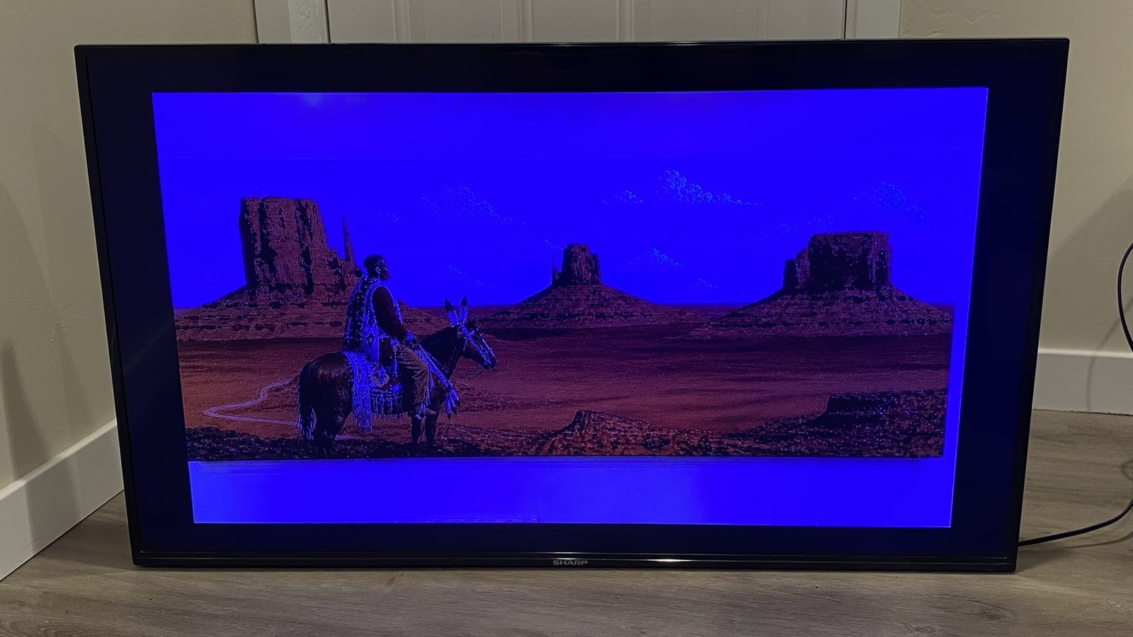 43” TV 4K Sharp (Brand)