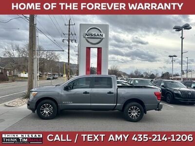 2024 Nissan Titan SV