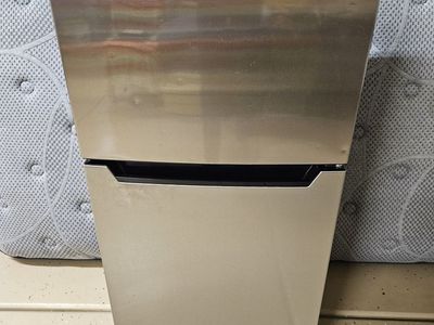 Refrigerator for sale