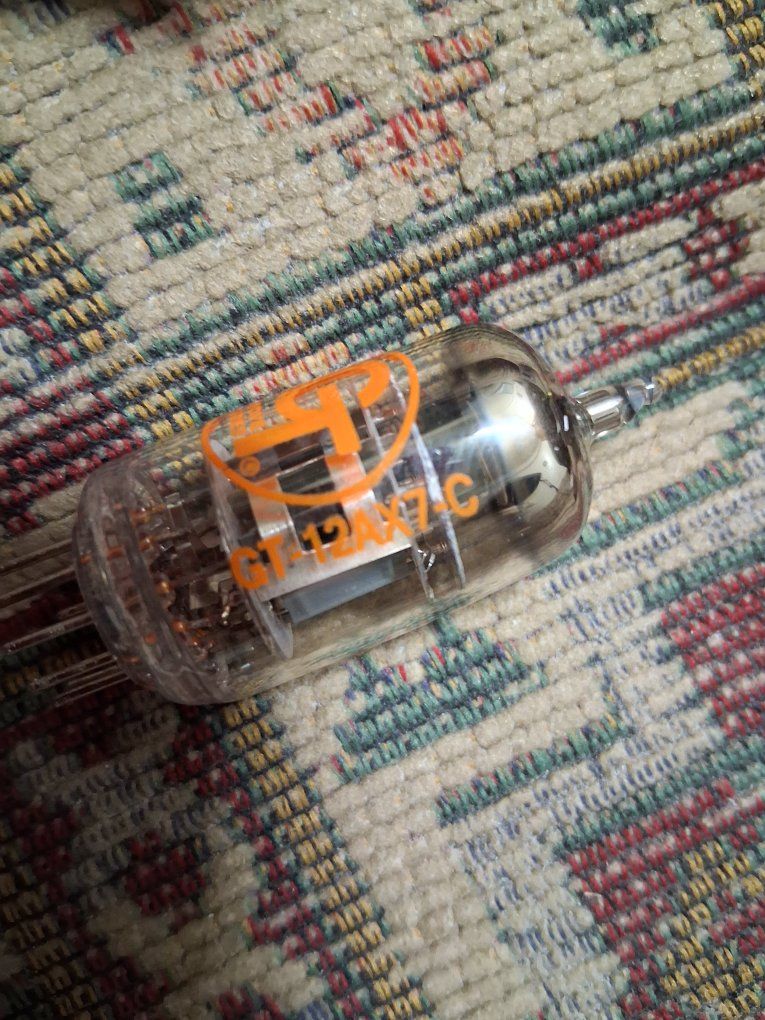 Main image 6
