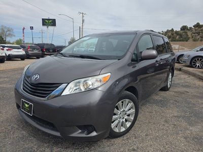 2012 TOYOTA SIENNA LE 7-Passenger