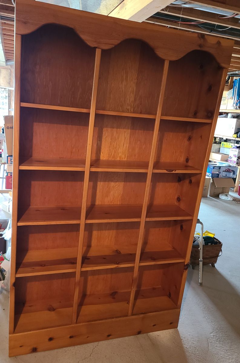 Solid Wood Pine Bookcase (48" x 80") – Very Good Condition