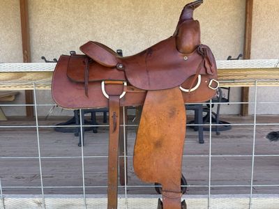Trail and Ranch Saddle