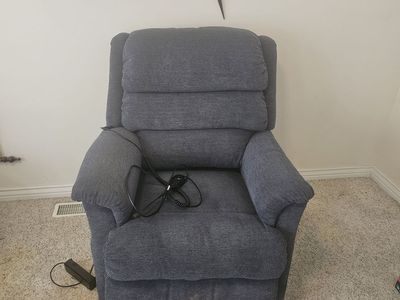 Lazyboy recliner electrical