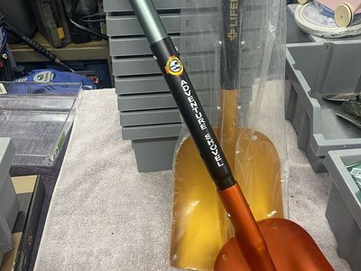 Lifeline Collapsible Shovels (2)