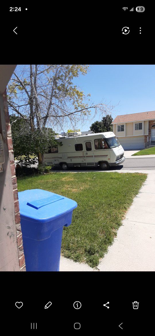 1986 Chevy itasca sunflyer