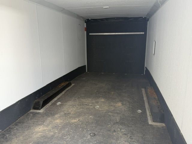 Main image 2