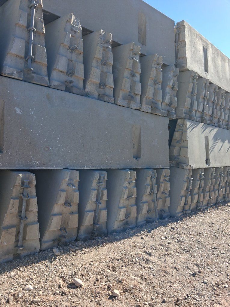 Concrete K-Rail Barrier Sections - Heavy Duty Construction/Road Work Barriers