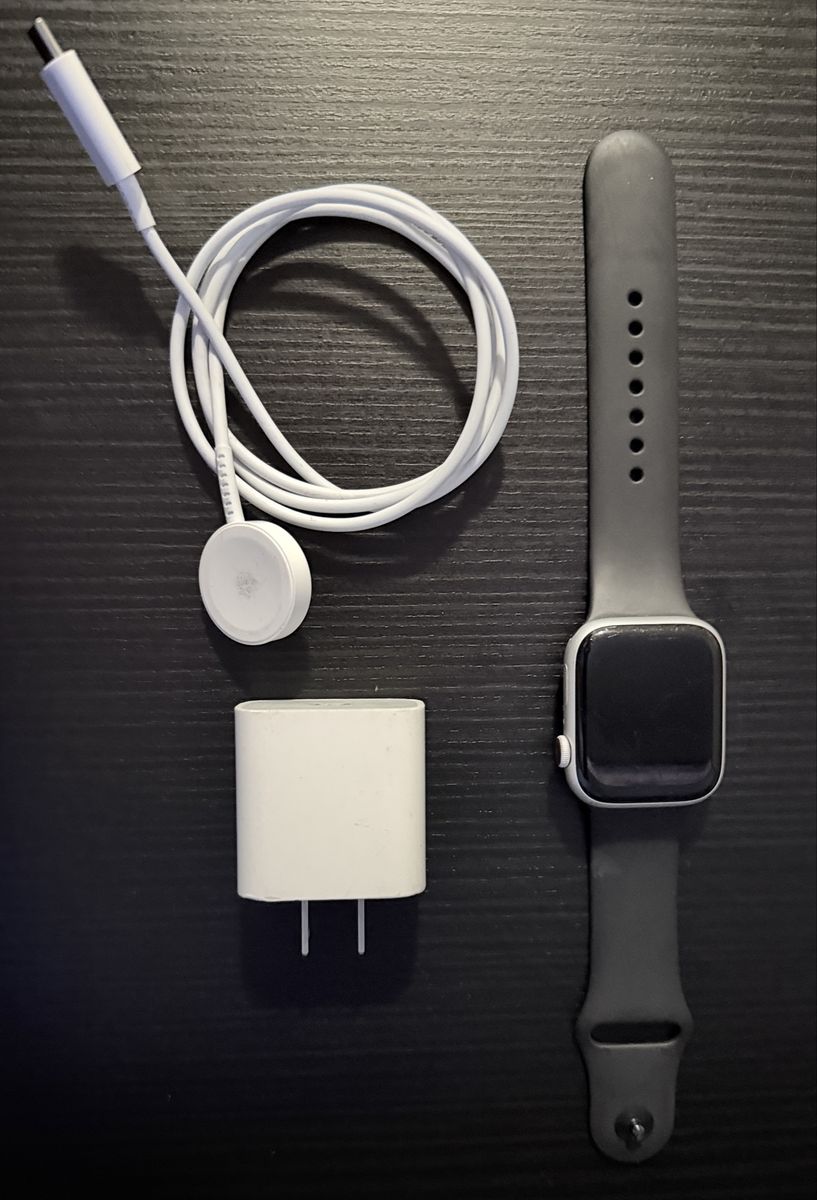 Apple Watch Series 8 (GPS + Cellular) 45MM Silver - Used with Charger & Band