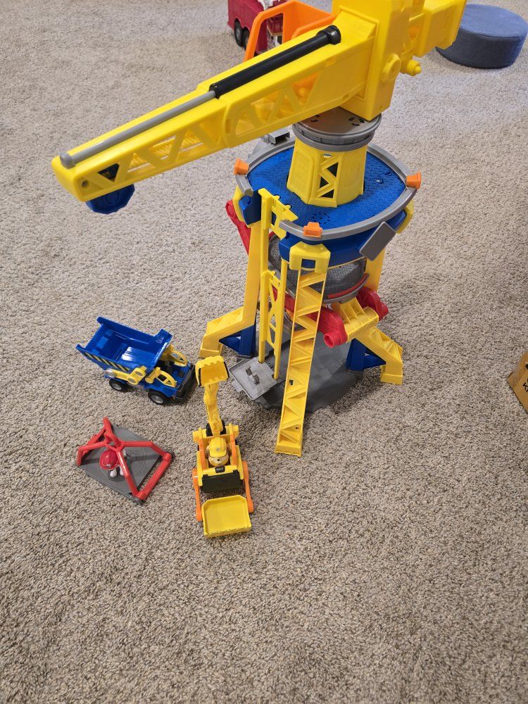 Paw Patrol Rubble & Crew Crane Tower Playset with Vehicles Has Lights & Sounds 