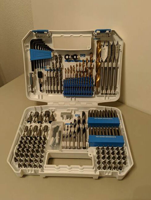 200 piece drive drill bit index set